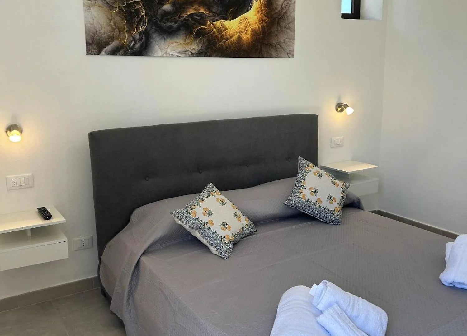 Limoneto Rooms & Events Noto Apartment